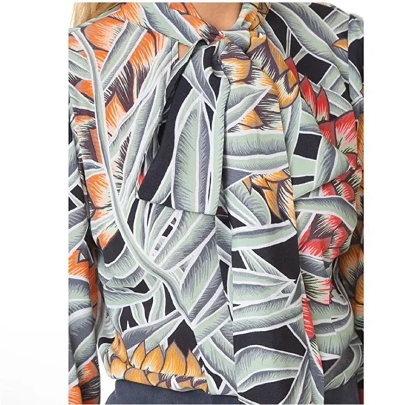 REVOLVE MARA HOFFMAN Black Green Red Tropical Print Tie Neck Deep V Blouse Top - Picture 5 of 15